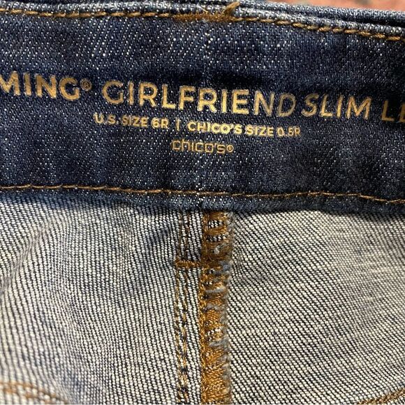 Chico's So Slimming Girlfriend Slim Leg Cropped Capri Jeans Size 0.5R or 6R - Picture 6 of 8